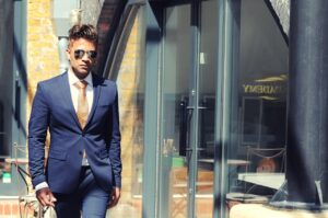 介護の仕事がしんどいと感じる理由とその対策は？