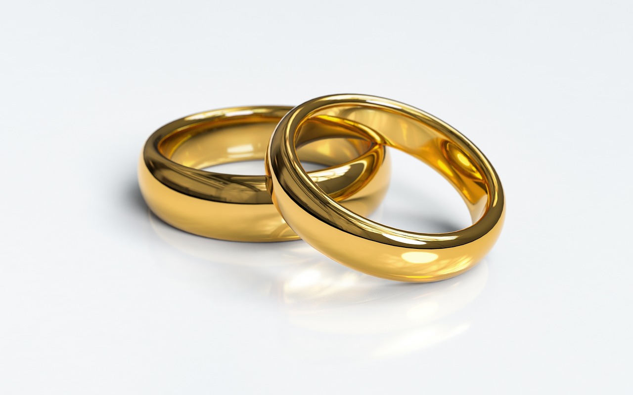 介護士が利用できる結婚相談サービスとは？