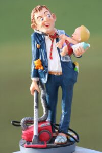 介護士が子育てと両立する際の悩みとは？