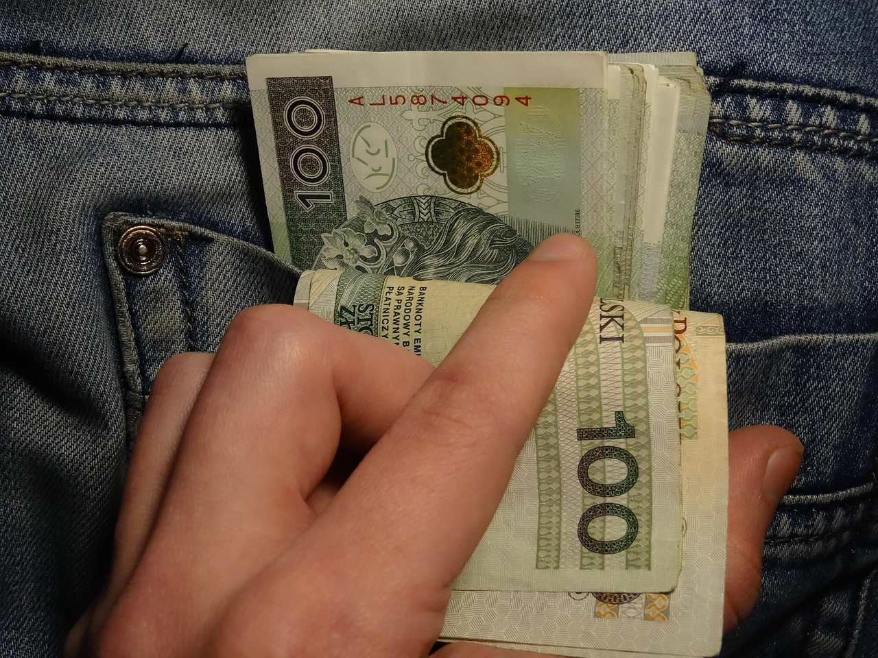 介護職の転職時に知っておくべき介護職の住民税支払い方法は？