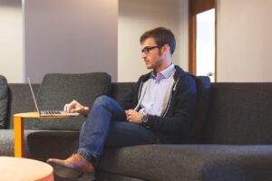 介護職の会社評判は本当に信頼できる？