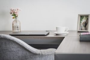 介護職の勤務形態はどう選ぶ？